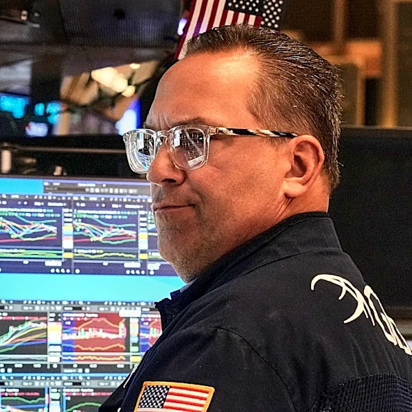 Oil prices whipsaw while US stocks hover above their record heights