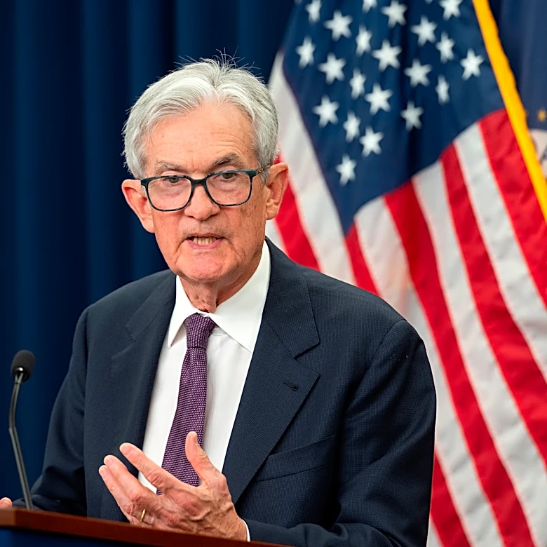 Federal Reserve faces unorthodox leadership change: Warsh enters, Powell remains