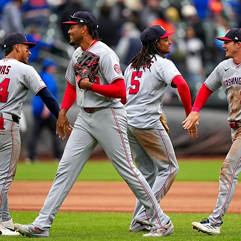 Mets tumble to 17th loss in 20 games, Nationals win 5-4 on Abrams' go-ahead, 2-run homer in 8th