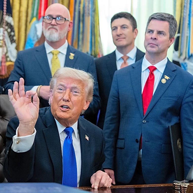 Trump gives go-ahead to major new Canada-US oil pipeline