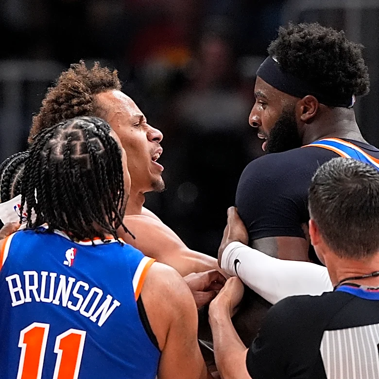 Daniels, Robinson ejected after fight, part of one-sided series-clinching win for Knicks over Hawks