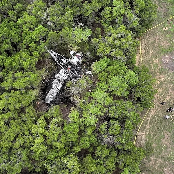 Plane carrying pickleball players crashes in Texas Hill Country, killing all 5 on board
