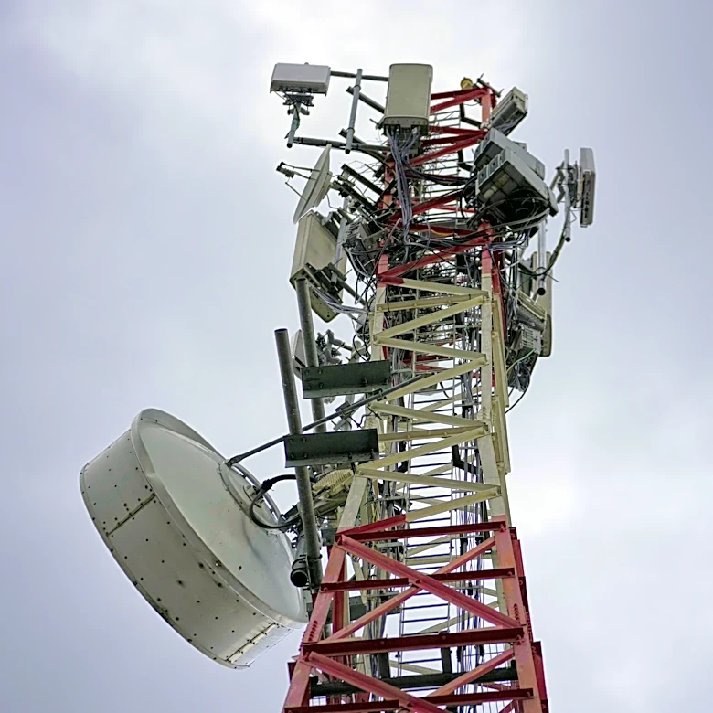 Africa’s cellphone towers turn to solar as diesel costs surge