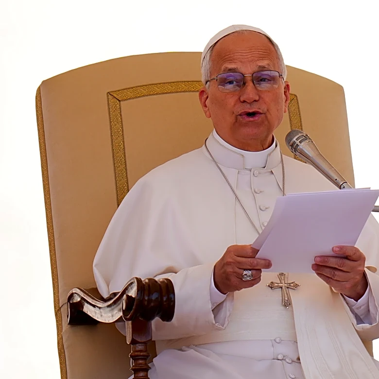 Pope Leo XIV encourages wealthy US Catholics to keep donating