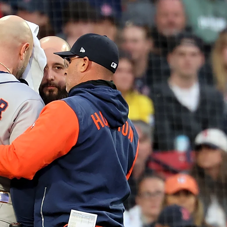 Houston's Christian Walker feels OK after being hit in head by fastball; expects to play Sunday