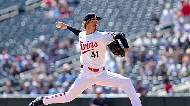 Twins hold on to beat Blue Jays 4-3 after Ryan leaves with elbow soreness