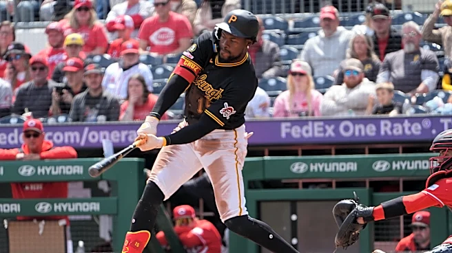 Cruz delivers go-ahead hit in the 8th as Pirates top Reds 1-0 to complete a 3-game sweep