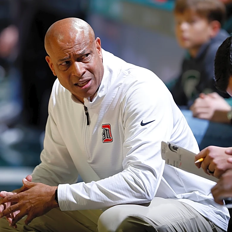 Detroit Mercy men's basketball banned from next year's postseason for academic reasons