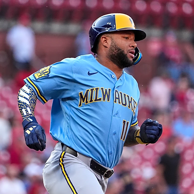 Brewers' Jackson Chourio goes 4 for 4 in his 2026 debut after coming off injured list