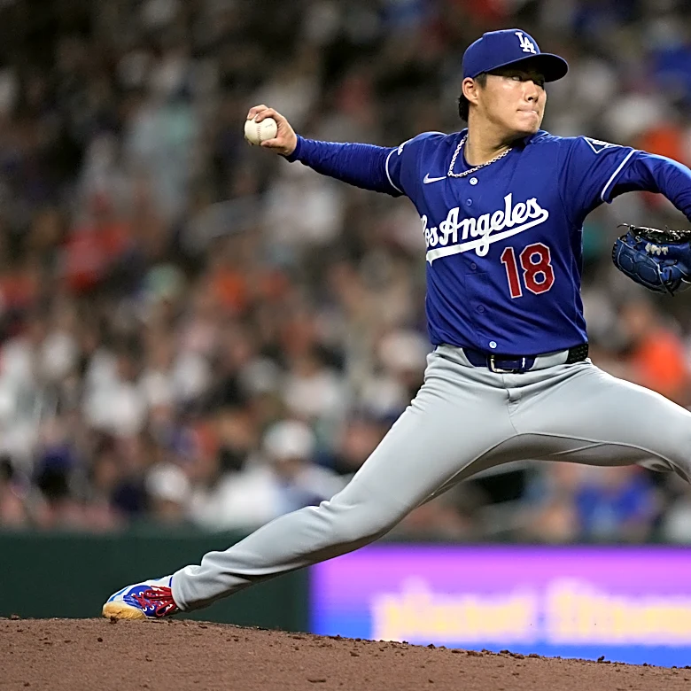 Kyle Tucker homers, drives in 2 runs as the Dodgers beat the Astros 8-3