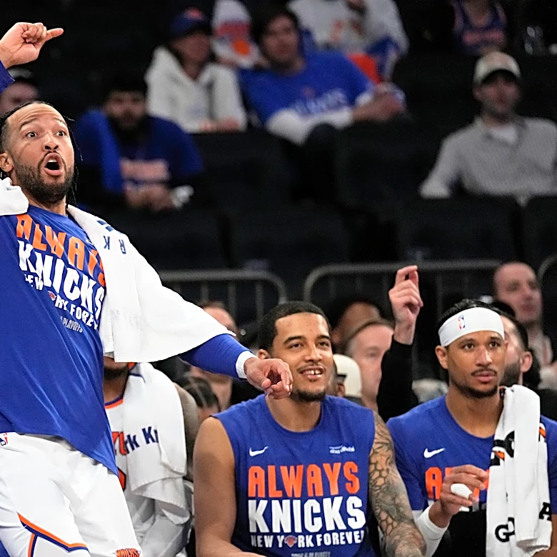 The Knicks are the East favorites in the sportsbooks and suddenly look like it on the court
