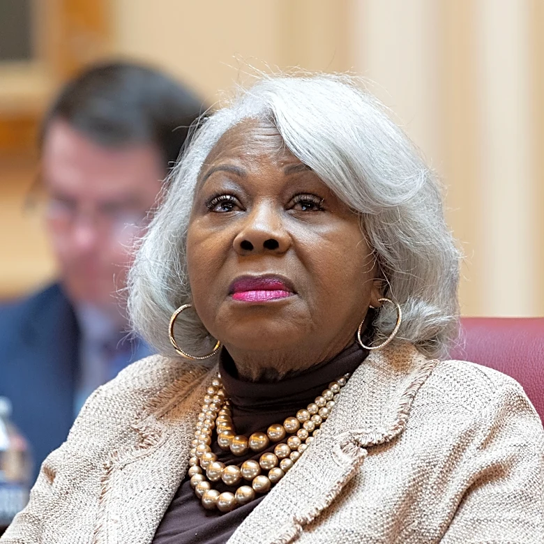 FBI searches Virginia Senate leader's office as part of corruption probe, AP source says