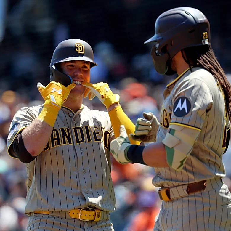 Ty France's 2-run triple leads Padres over Giants 5-1