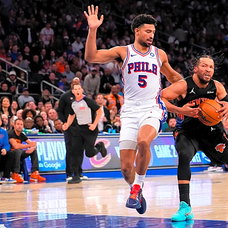 Jalen Brunson helps the Knicks take a 2-0 lead over the 76ers with a 108-102 victory