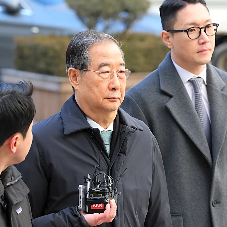 South Korean court reduces prison sentence for ex-prime minister in martial law case