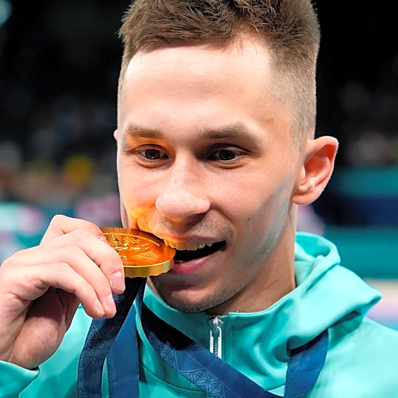 IOC urges sports to let Belarus athletes compete again without vetting as neutrals