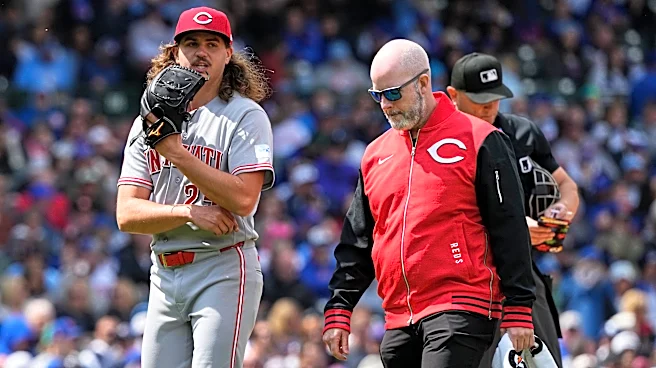 Cincinnati Reds starter Rhett Lowder exits with right shoulder discomfort at Chicago Cubs
