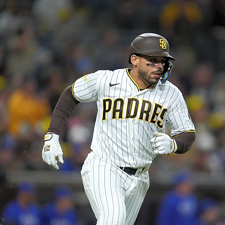 Padres' Luis Campusano goes on injured list with broken toe, Rodolfo Durán recalled for MLB debut