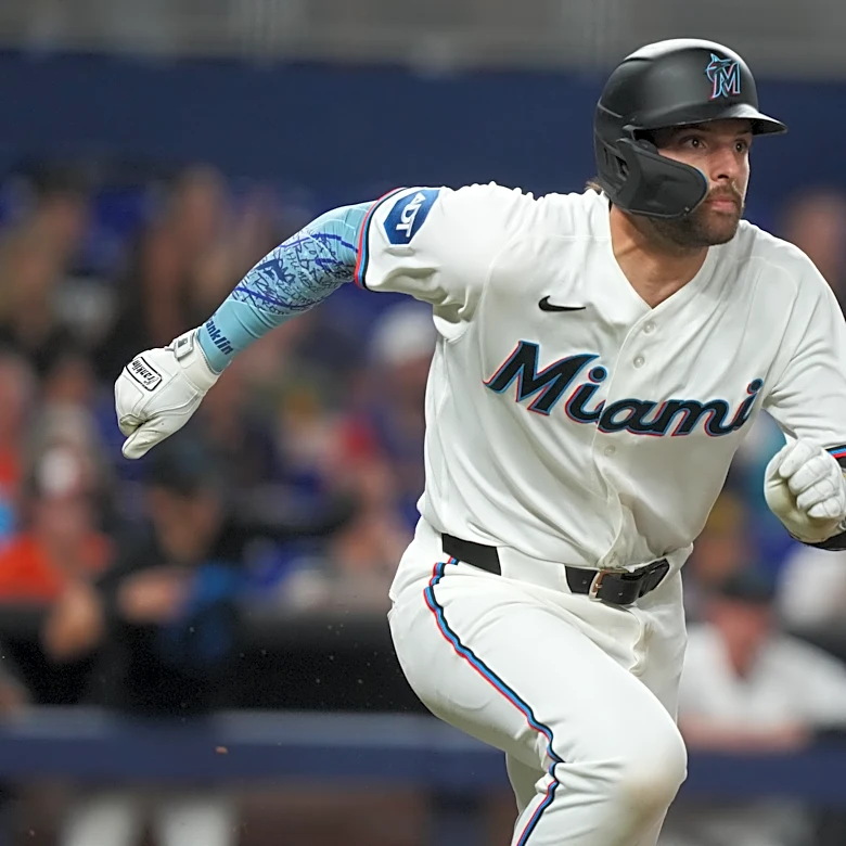 Marlins beat the Orioles 4-3 on a 9th-inning throwing error to avoid series sweep