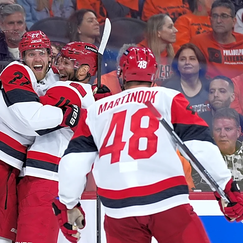 Carolina and Colorado have yet to lose in these NHL playoffs, making history with their hot starts