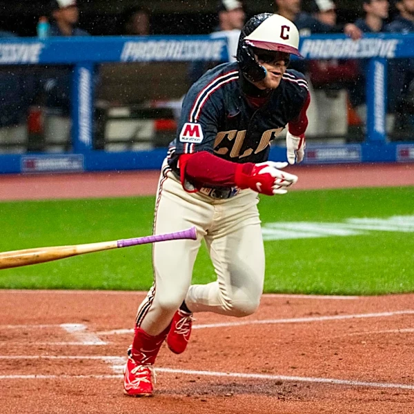Travis Bazzana hits his first major league homer in the Guardians' 6-4 win over the Twins