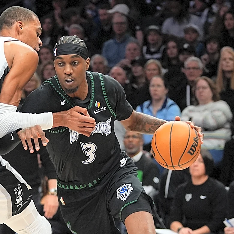 Wembanyama gives the Spurs another gem in a 115-108 win over the T-wolves to take a 2-1 series lead