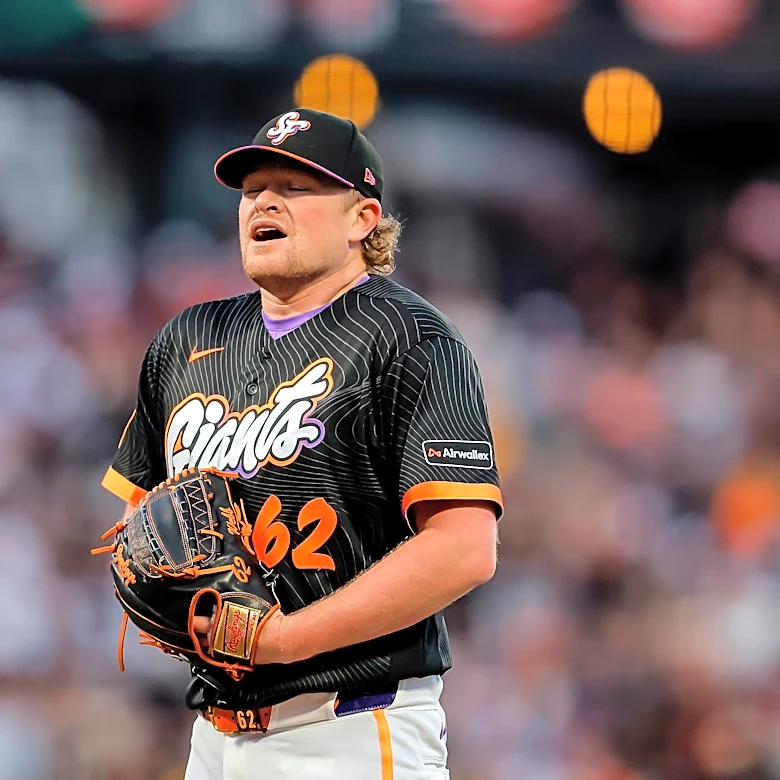 Giants ace Logan Webb goes on 15-day IL with right knee bursitis