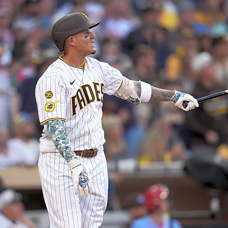 Manny Machado hits his 200th homer in a Padres uniform as San Diego beats St. Louis 4-2