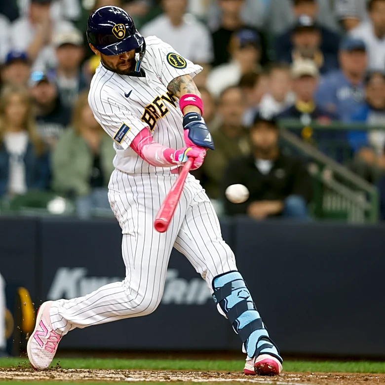 Brewers' Blake Perkins delivers big hit in his first Mother's Day since his mom's death