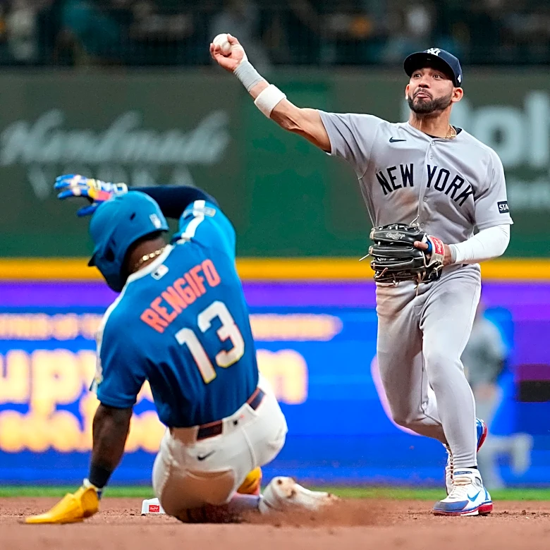 Yankees shortstop Caballero sidelined with finger injury, hopes to avoid injured list