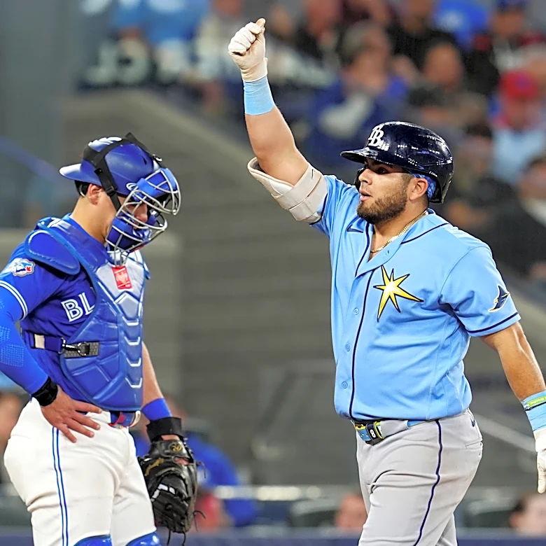 Aranda homers, drives in three as AL East-leading Rays beat Blue Jays 8-5 for 15th win in 17