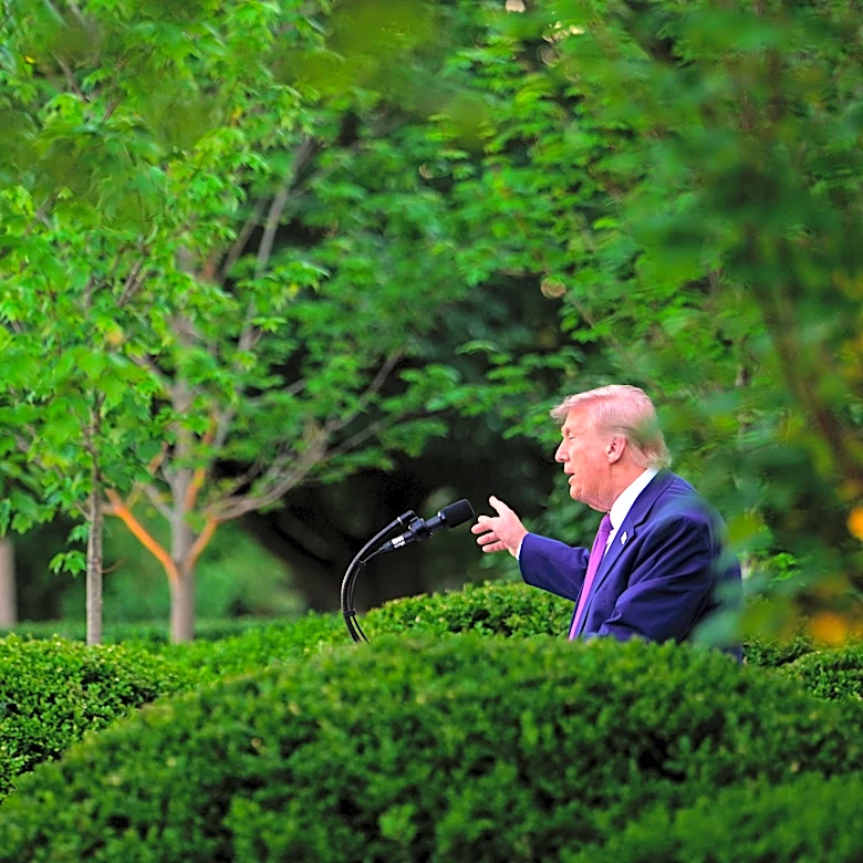 Trump and Xi appear intent on keeping deep differences over Iran war from overshadowing China summit
