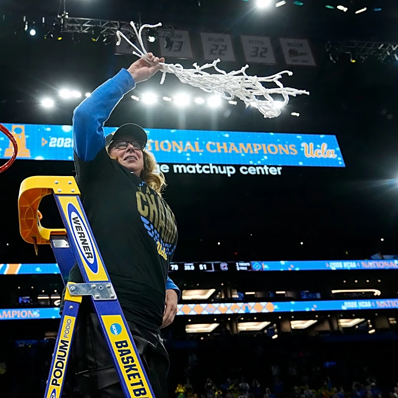 UCLA rewards Cori Close with a 4-year contract extension after Bruins' run to national title