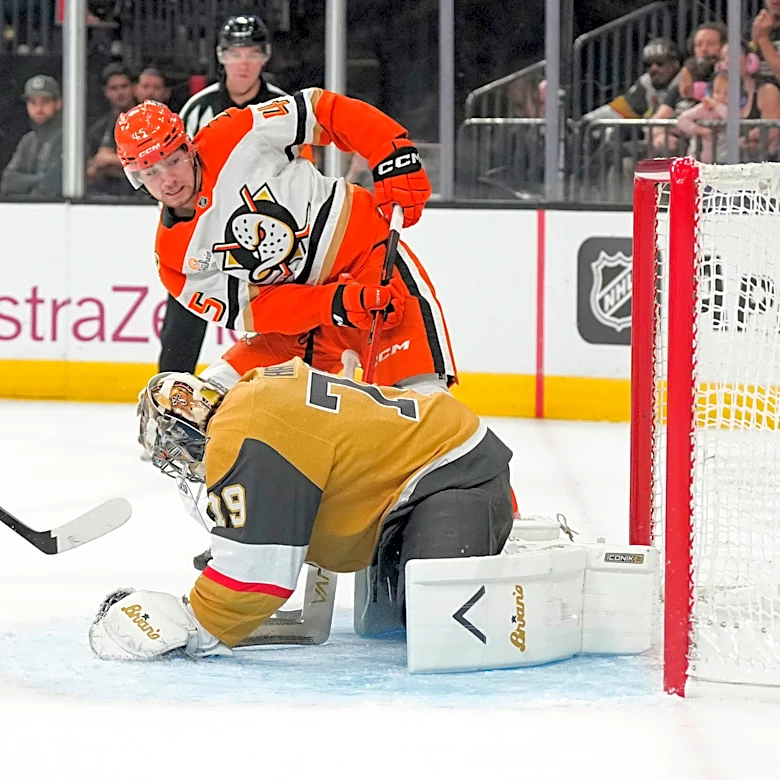 Zellweger ties Game 5 late as Ducks force overtime versus Golden Knights