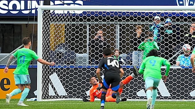 Osaze De Rosario's goal in 89th minute helps Sounders beat Earthquakes 3-2