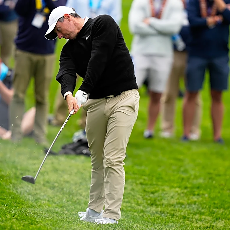 Rory McIlroy has a bad finish for a rough start at the PGA Championship
