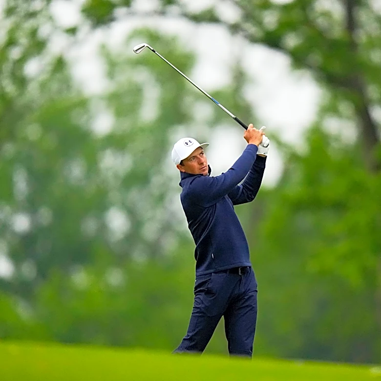 Jordan Spieth off to uneven start in bid for career Grand Slam