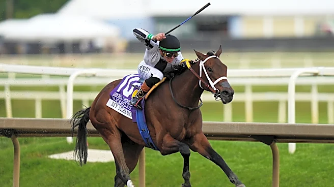 My Miss Mo holds on to win the Black-Eyed Susan by 1 3/4 lengths over Jumping the Gun