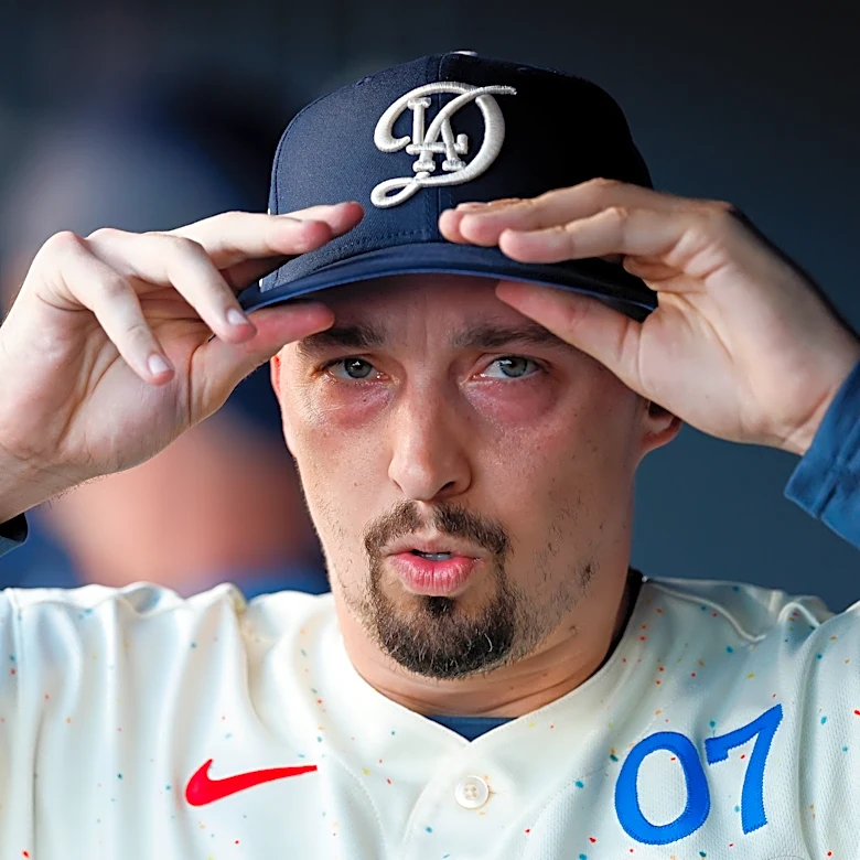 Dodgers' Blake Snell scratched from start with loose bodies in left elbow. His return is uncertain