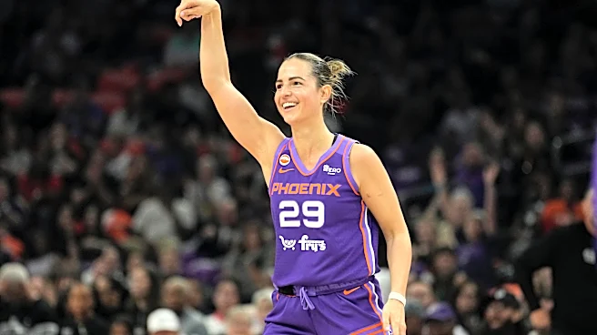 Nogic scores 27 points, Mercury blow big lead before topping Sky 91-83