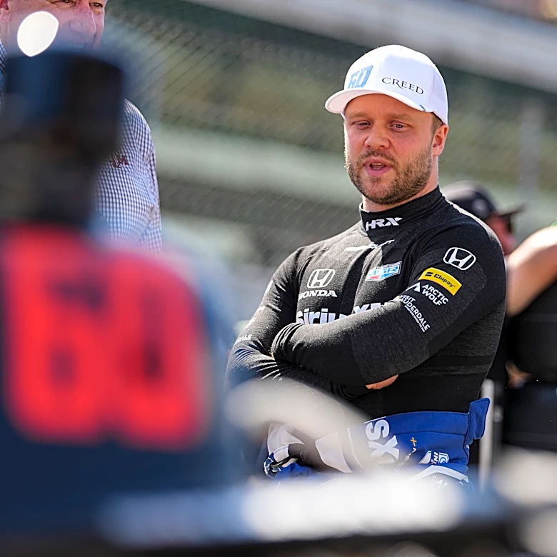 1st day of Indy 500 qualifying washed out, forcing revised Sunday schedule