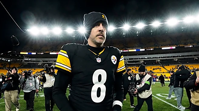 Aaron Rodgers agrees to a 1-year deal to return to the Pittsburgh Steelers, AP sources say