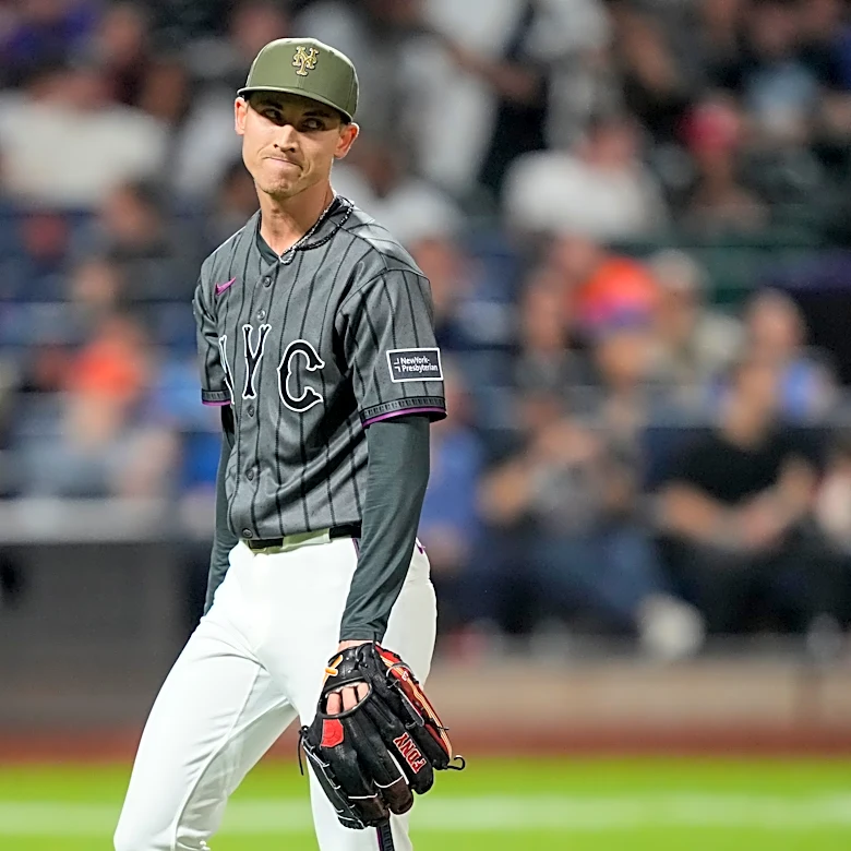 Weaver's fib: Tells injured Holmes he had name written in cap because `it just felt right to say'