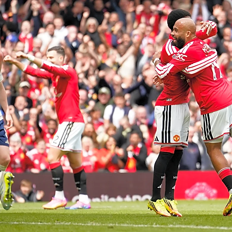 Fernandes ties assist record and another VAR controversy as Man United beat Forest
