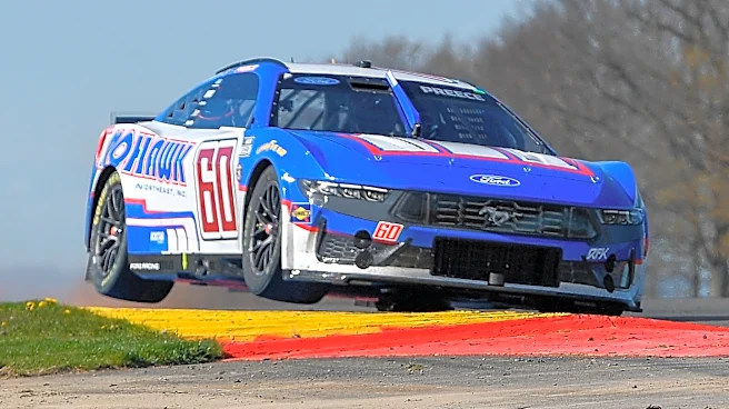 Kyle Larson, Chase Elliott and Ryan Blaney involved in early crash at NASCAR All-Star Race