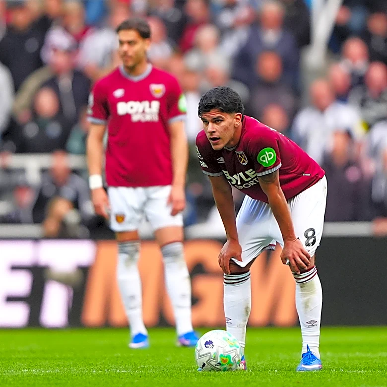 West Ham on brink of relegation from the Premier League as Bruno Fernandes ties assist record