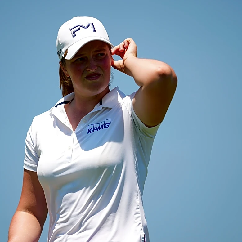 Lottie Woad wins Kroger Queen City Championship for 2nd LPGA Tour title