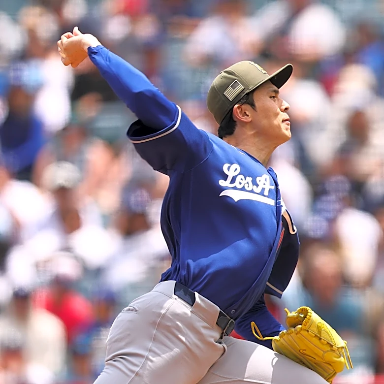 Roki Sasaki throws 7 sharp innings, Shohei Ohtani has 3 hits, Dodgers beat Angels 10-1 for sweep
