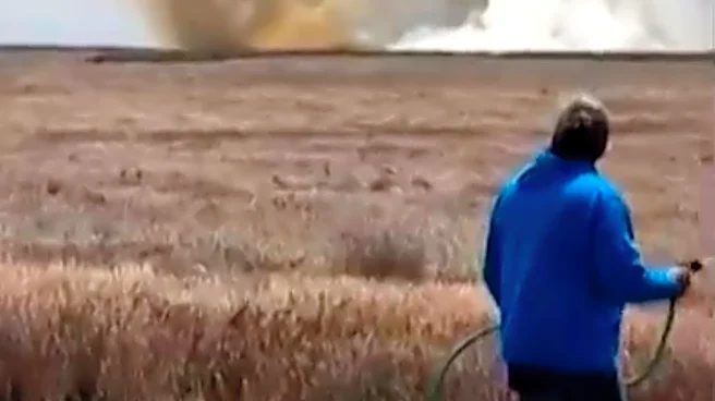 4 crew members eject safely after two Navy jets collide during air show in Idaho