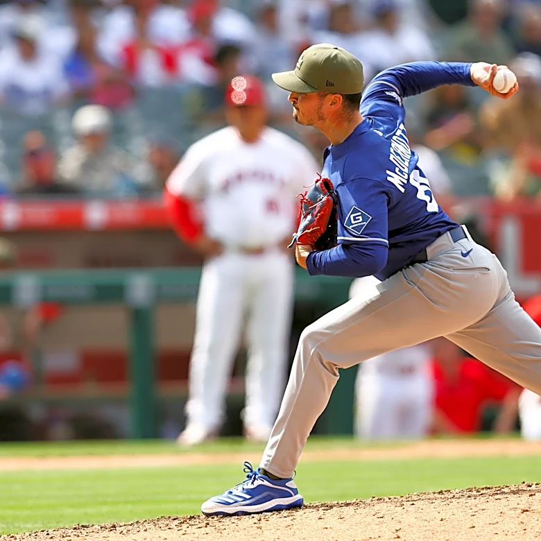 Dodgers' Blake Snell will undergo surgery to remove loose bodies from elbow in bid to return sooner